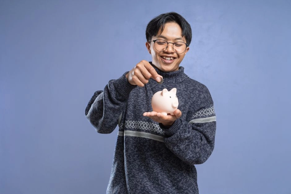 保單借款是什麼？和解約、質借差在哪